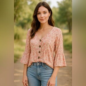 Unique Spectrum - boho Women's Pink Floral Top size large cottagecore